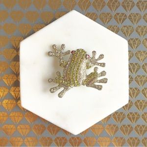 REAL COLLECTIBLES BY ADRIENNE Diamonite frog